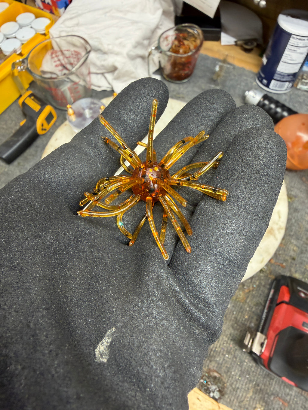 Sweet Honey Urchin – 5/8" Ball | 2.5" Leg Span